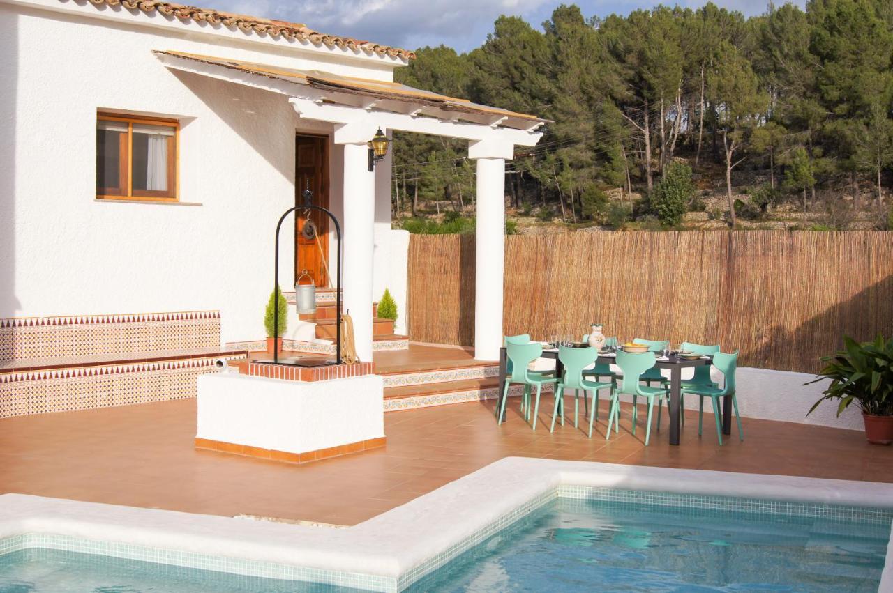 Vila La Senia Jalón Exteriér fotografie